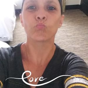 Meet your Posher, Dana